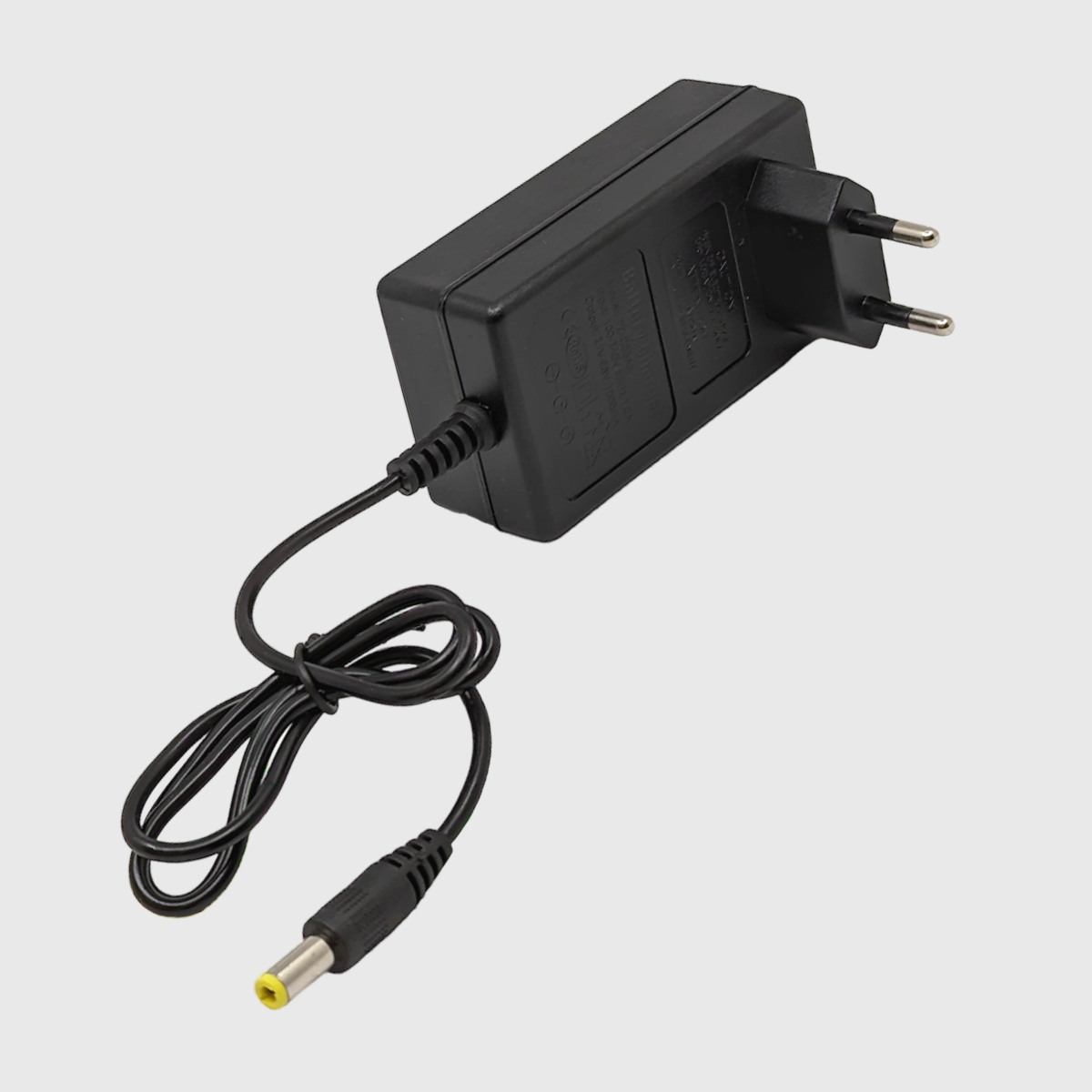 HANSON AKKUMULÁTOROS OLLÓ GYÜMÖLCSÖK MEGSÉSÉHEZ