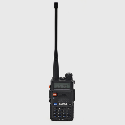 HOSSZÚ HATÓTÁVOLSÁGÚ DIGITÁLIS ADÓ-VEVŐ UV-5R