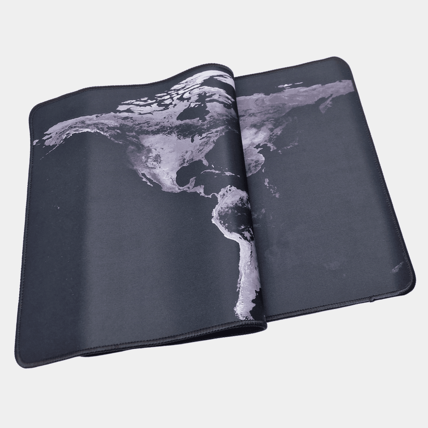 WORLD PAD MUNKAASZTALHOZ